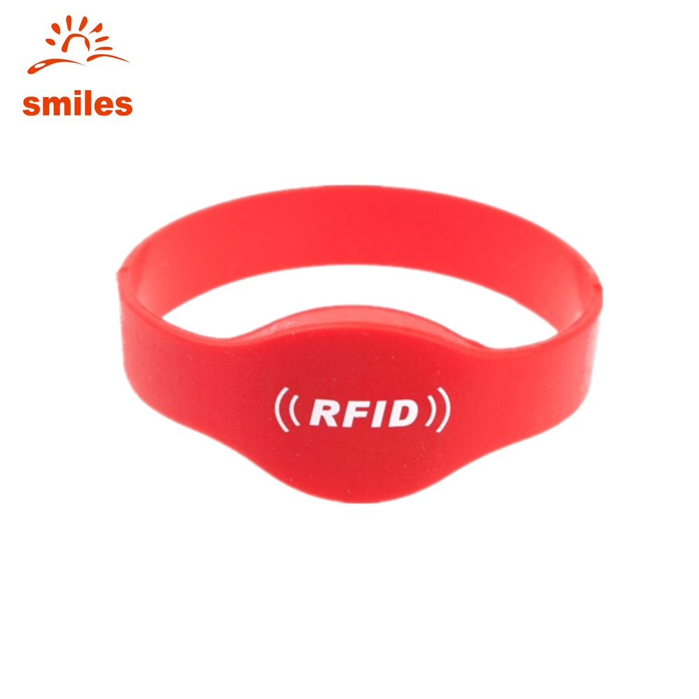 Waterproof 125KHZ RFID Silicon Wristbands For Access control
